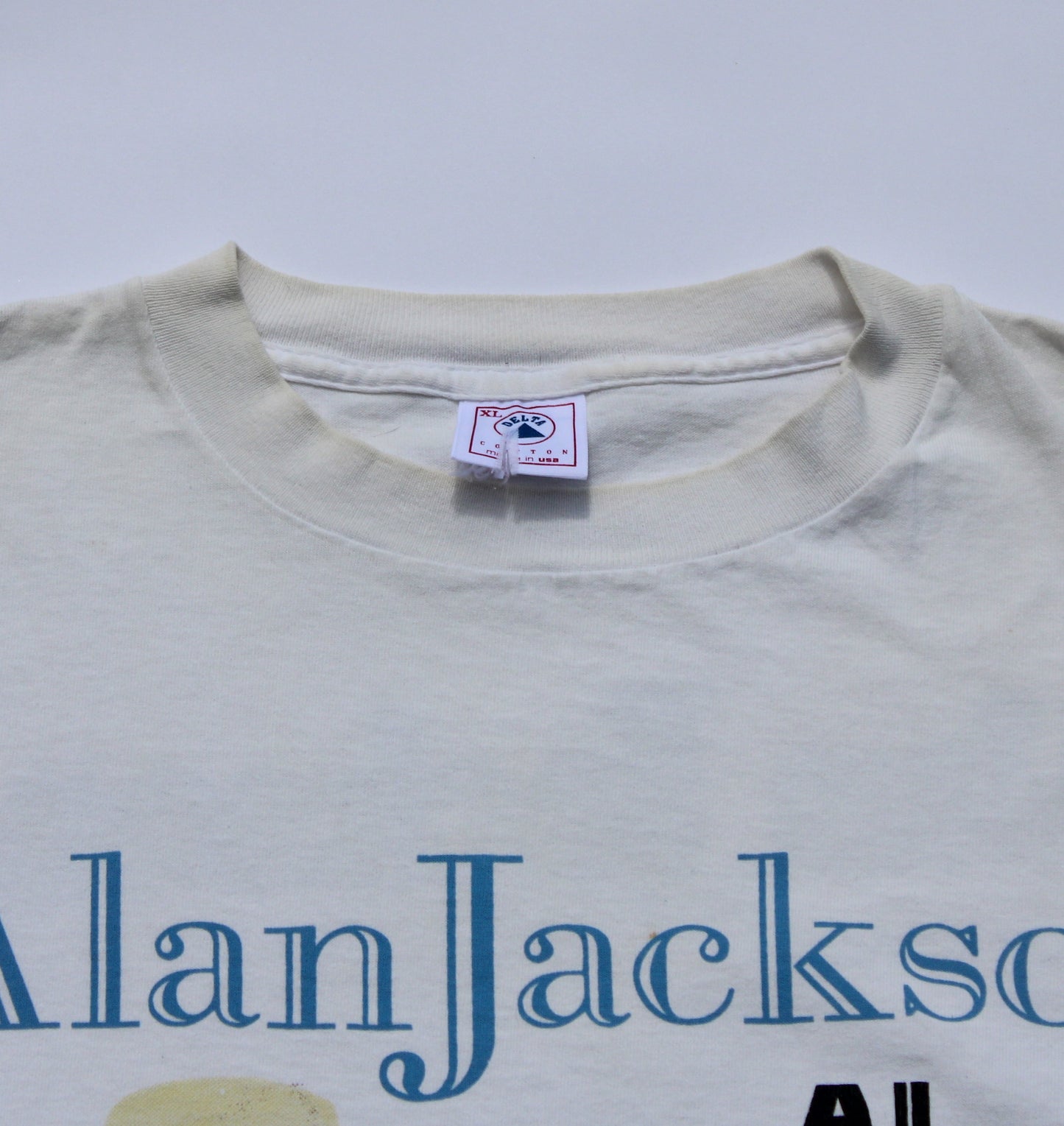 1990's Size XL Alan Jackson "A Lot About Livin' Tou" Tee Shirt