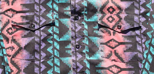 1990's Size Medium Wrangler Rodeo Button Up shirt