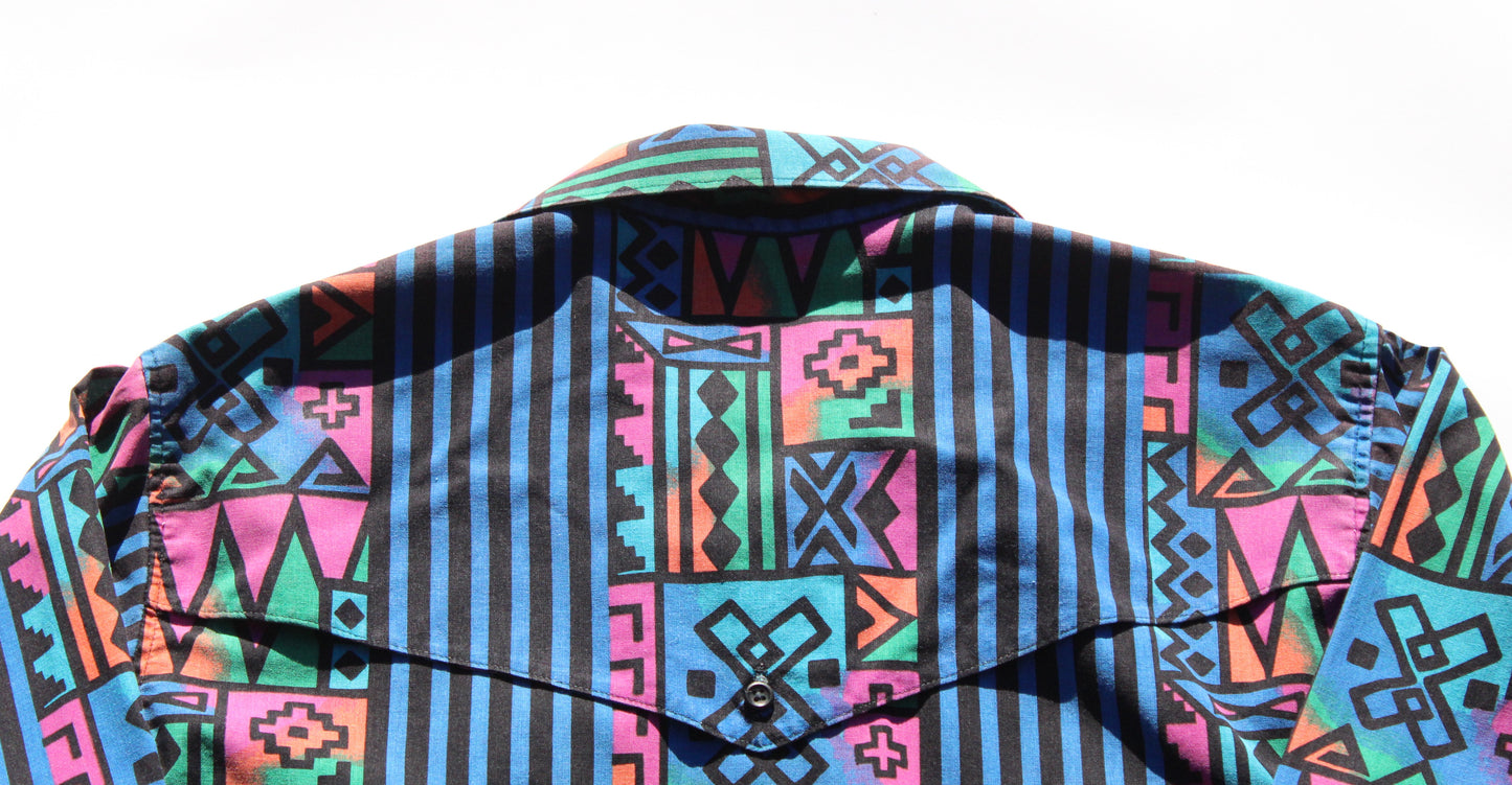 1990's Size Medium Wrangler Rodeo Button Up Shirt