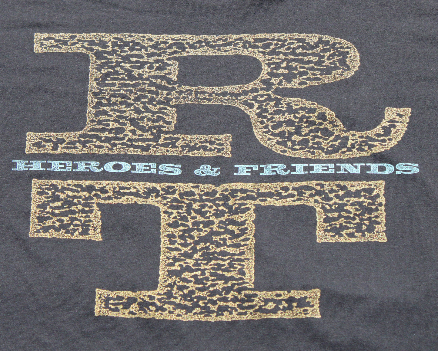 1991 Size Large Randy Travis "Heroes & Friends" Tee Shirt