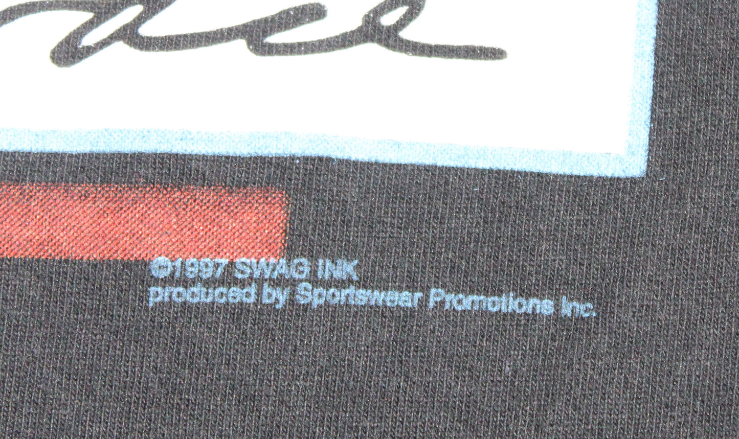1997 Size Medium Trace Adkins Tee Shirt