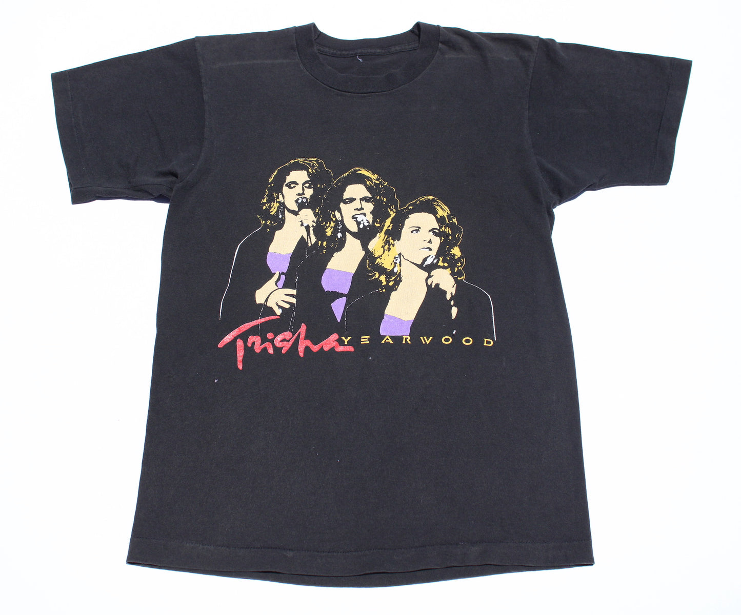 1990's Size Medium Trisha Yearwood "Tour" Tee Shirt