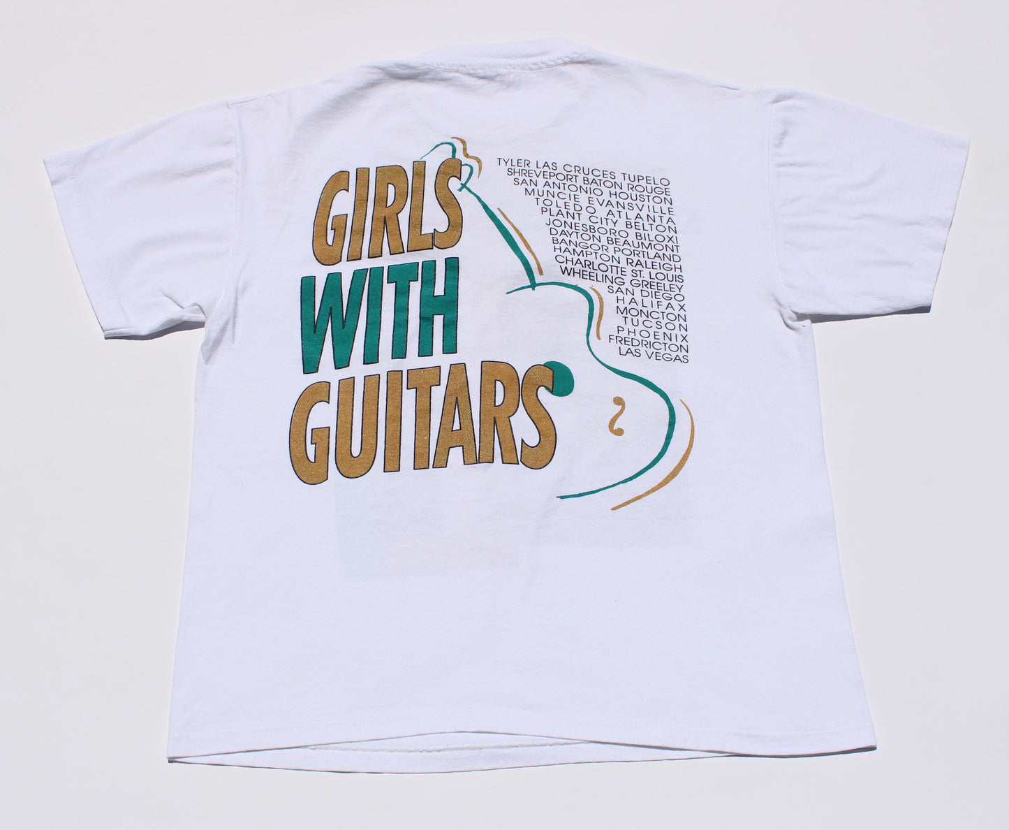 1990's Size Large Wynonna "Girls With Guitars-White" Tee Shirt