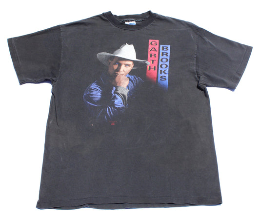 1992 Size Large Garth Brooks "Red, White & Blue" Tee Shirt