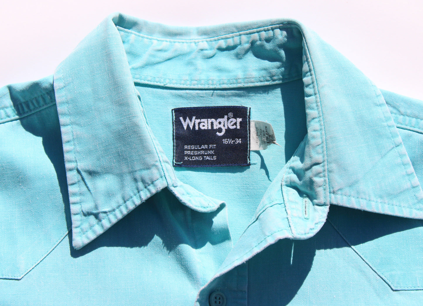1990's Size Large Wrangler Brushpopper Button Up shirt
