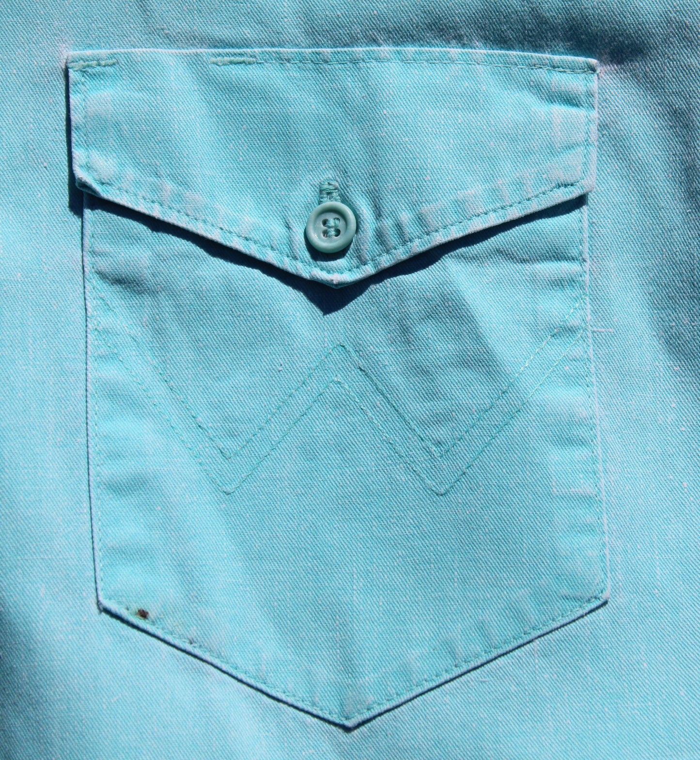 1990's Size Large Wrangler Brushpopper Button Up shirt