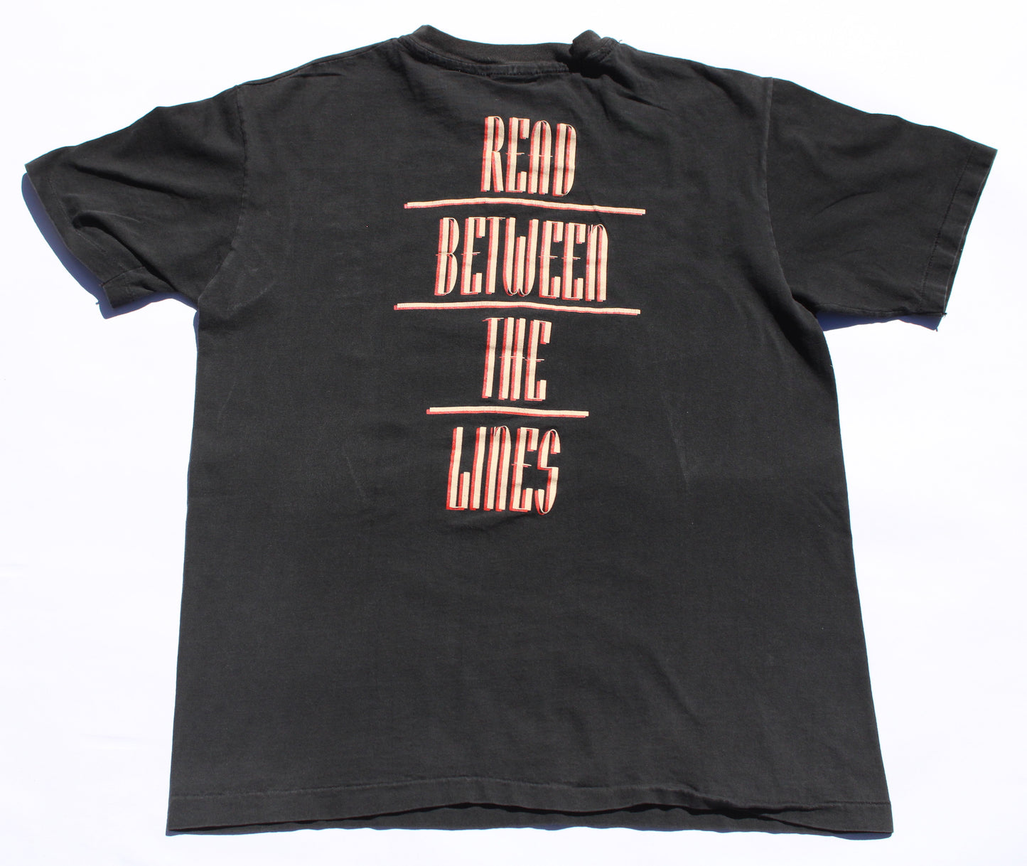 1992 Size Medium Aaron Tippin "Read Between The Lines" Tee Shirt