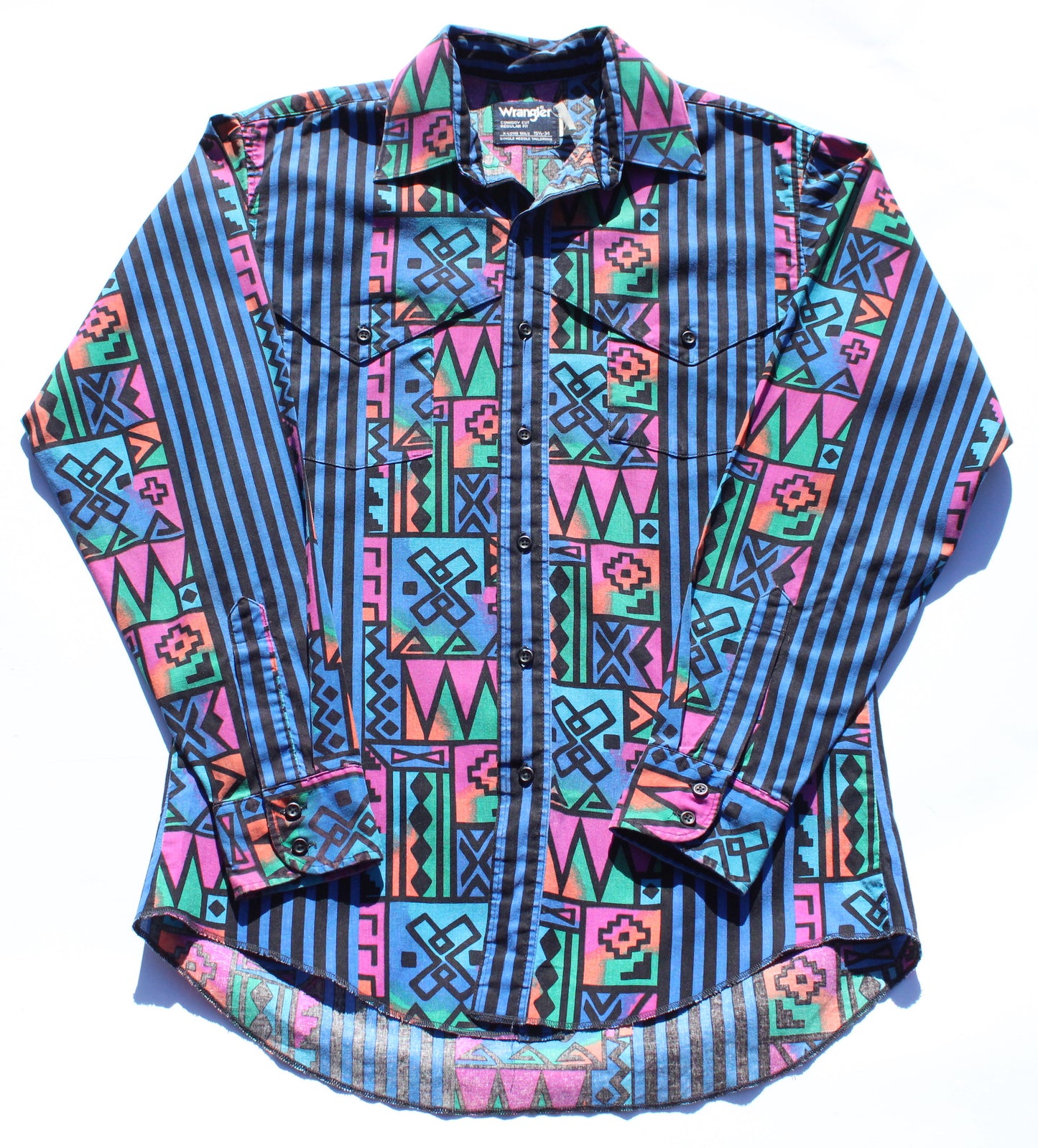 1990's Size Medium Wrangler Rodeo Button Up Shirt