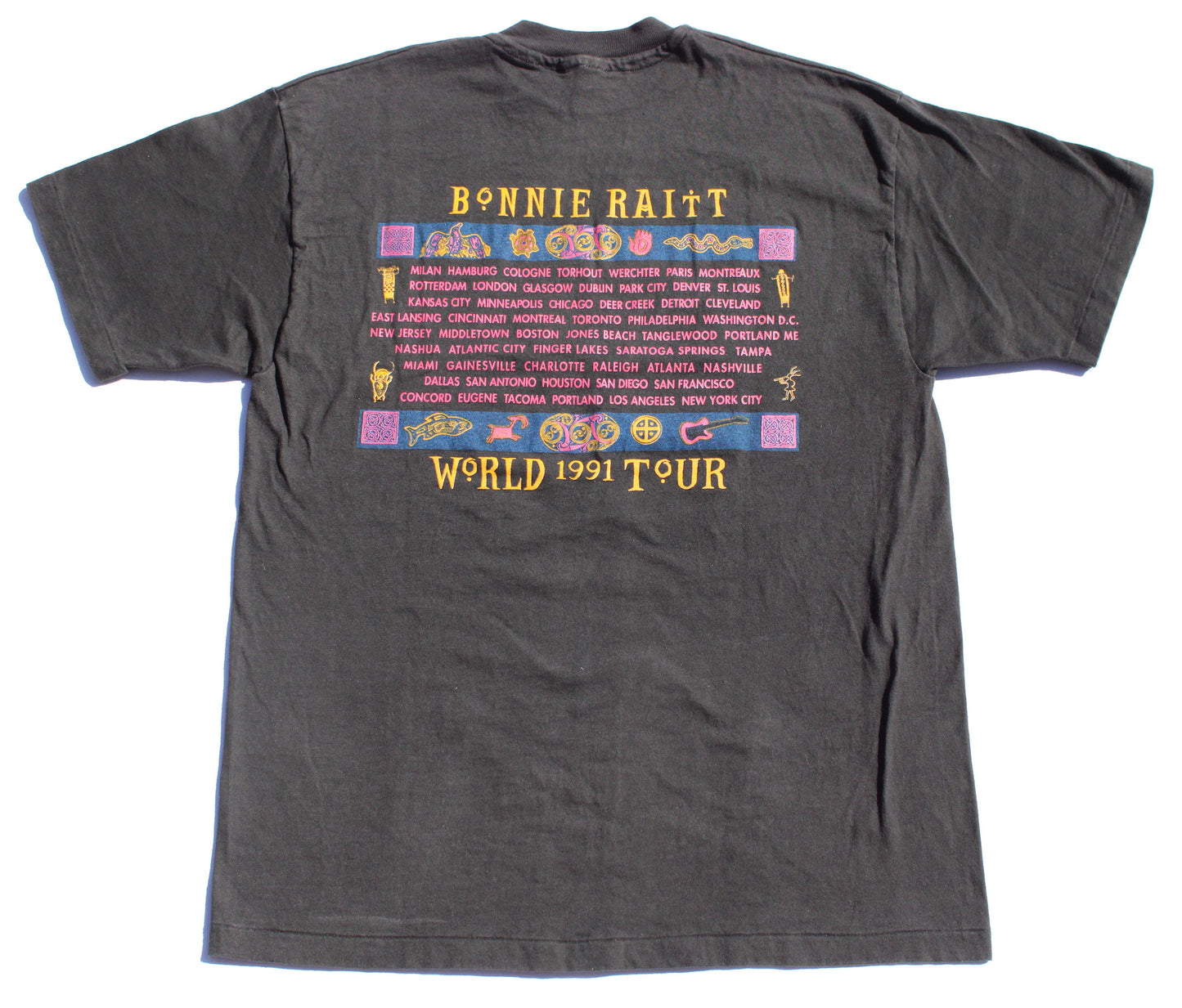 1991 Size Large Bonnie Raitt "Luck Of The Draw Tour" Tee Shirt