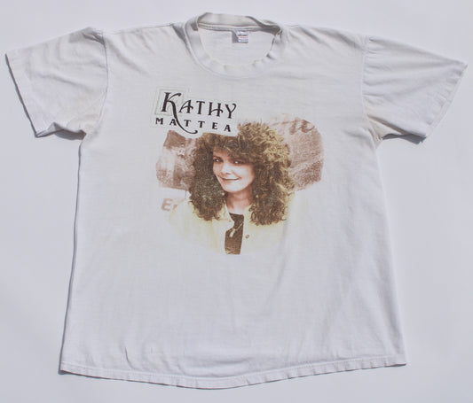 1980's Size Large Kathy Mattea "Face" Tee Shirt