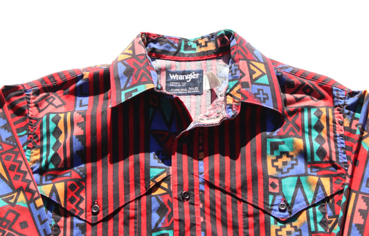 1990's Size Medium Wrangler Rodeo Button Up shirt