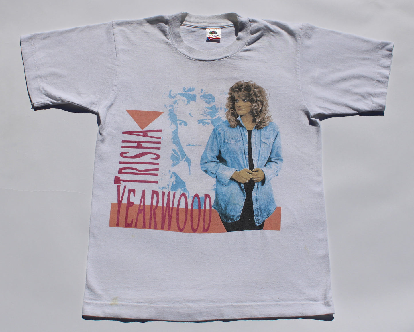 1990's Size Small Trisha Yearwood "Tour" Tee Shirt